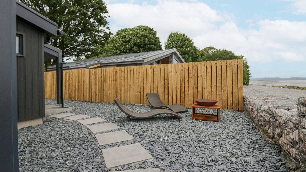 Photo of Outdoor in Baycliff