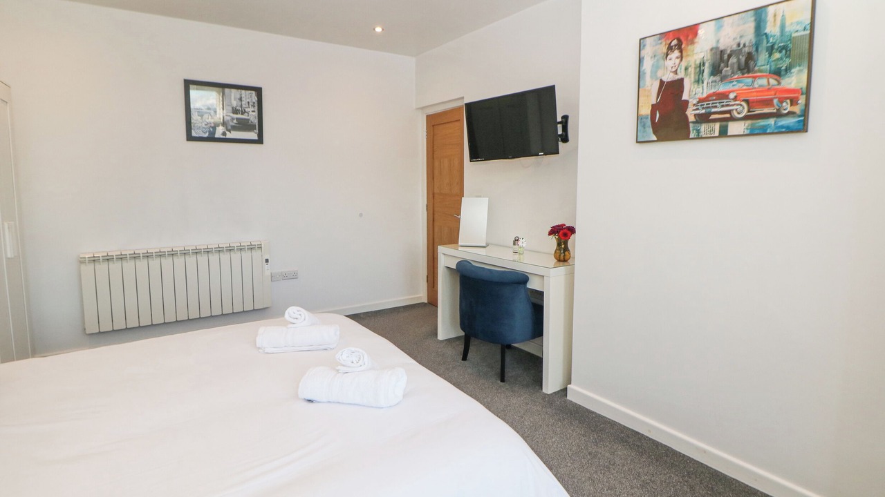 Photo of Others in Two Dales