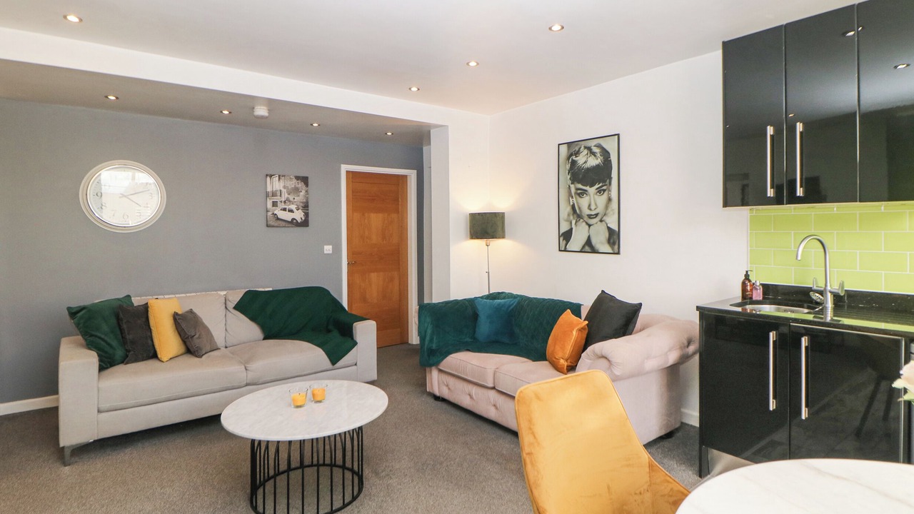 Photo of Livingroom in Two Dales