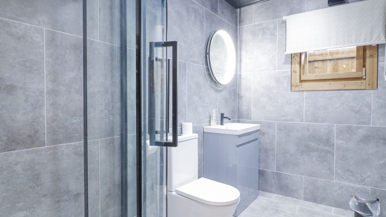 Photo of Bathroom in South Luffenham