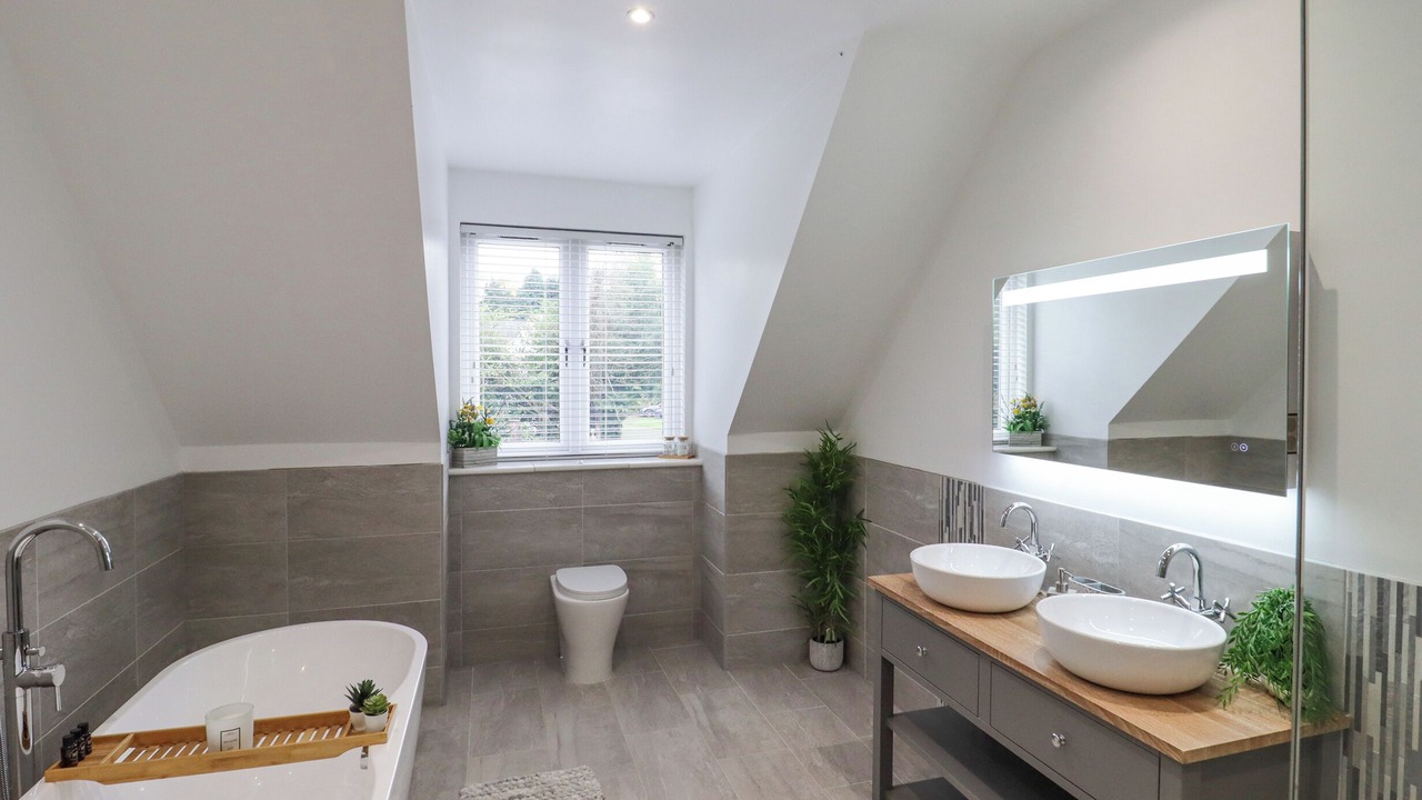 Photo of Others in Challock