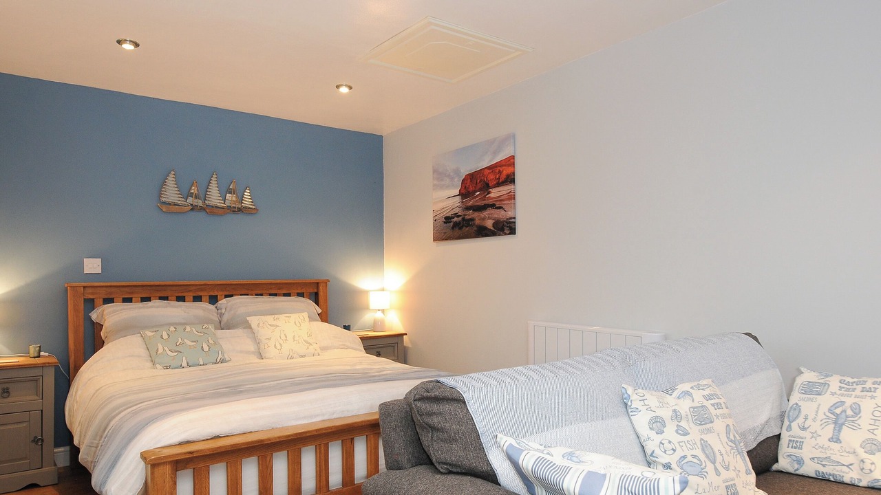 Photo of Others in Saint Gennys