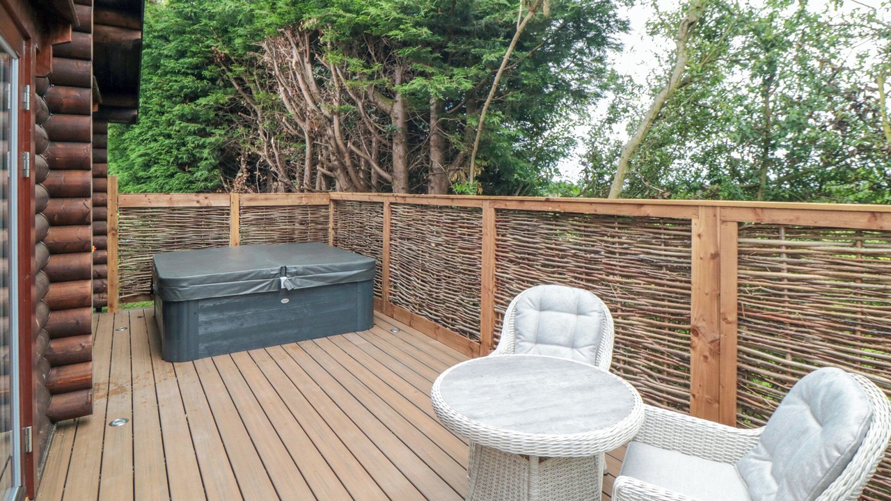 Photo of Patio Balcony in Carlton-in-Cleveland