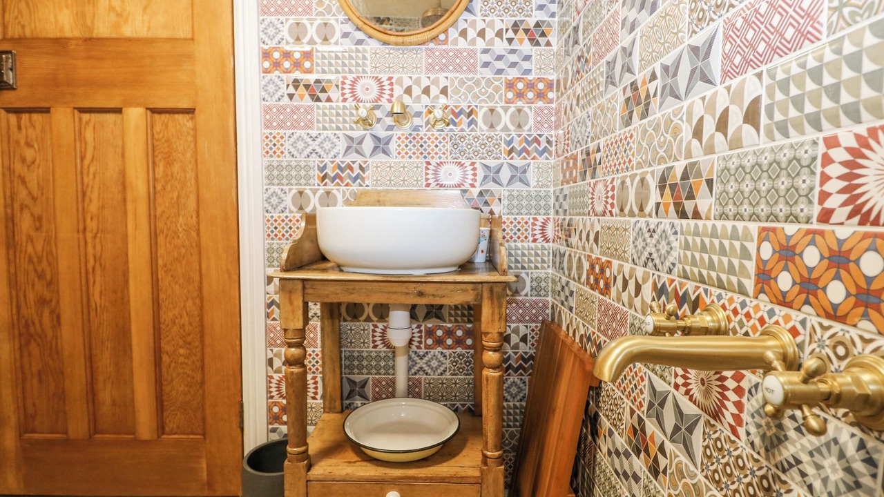 Photo of Others in Dunbridge