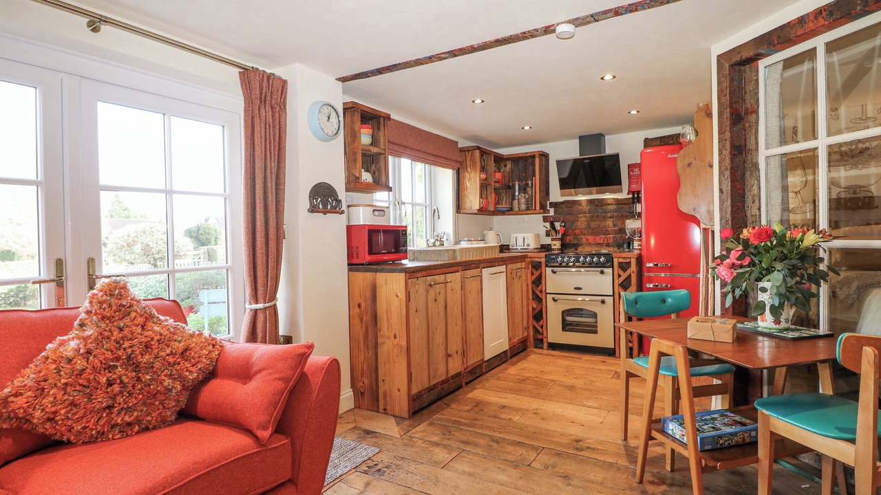 Photo of Others in Dunbridge