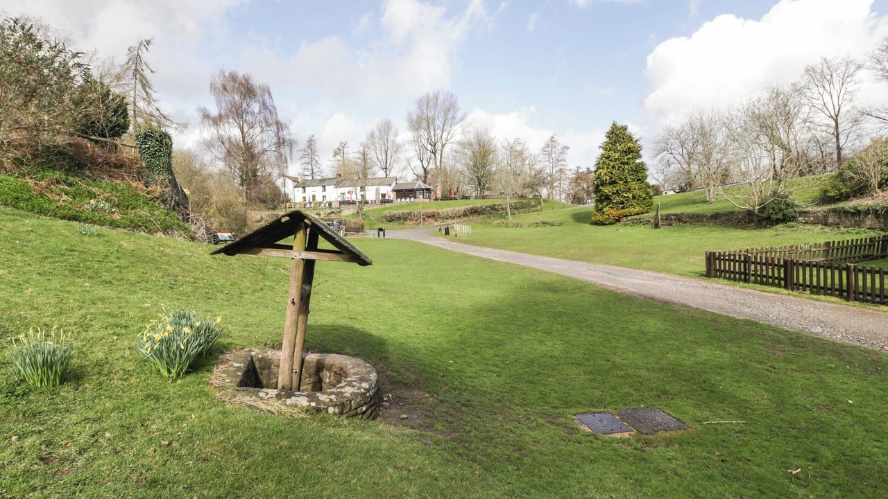 Photo of Outdoor in Llanvair Kilgeddin