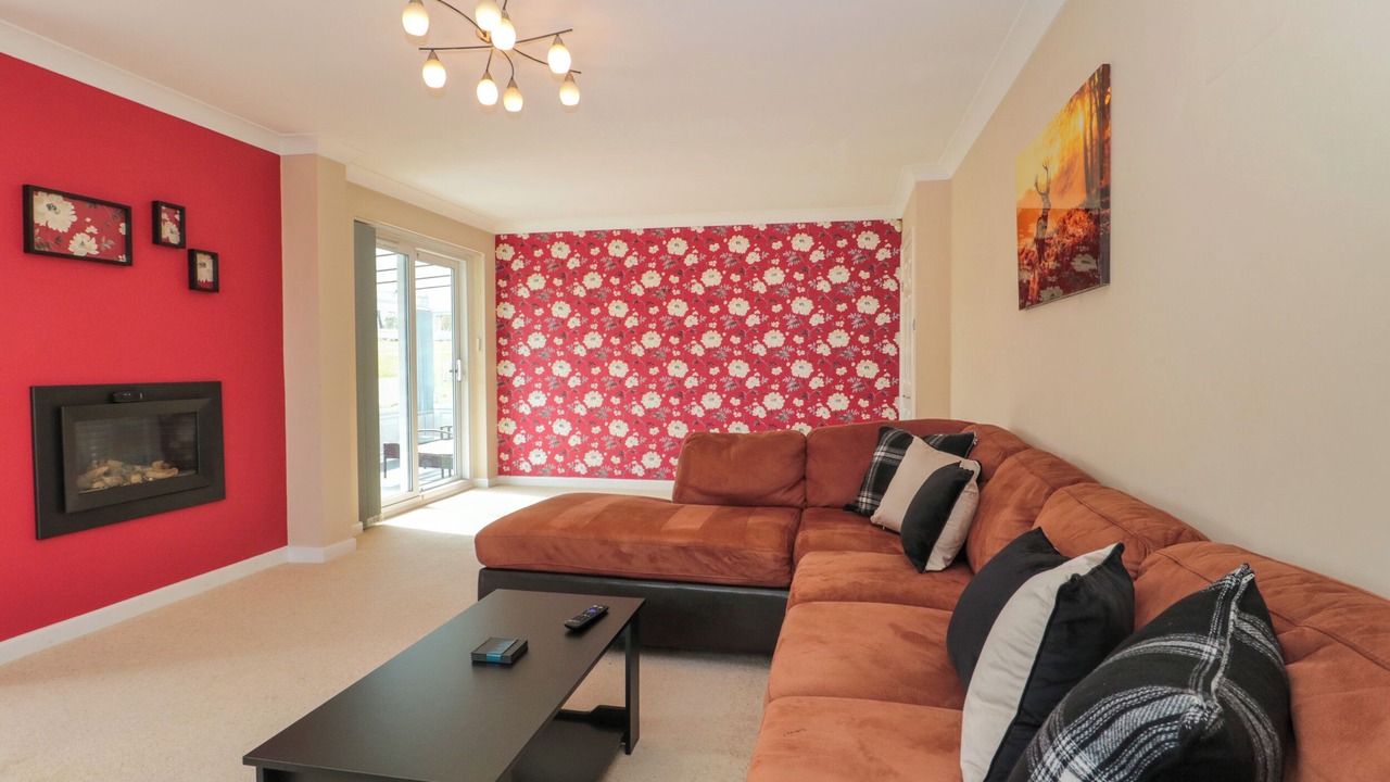 Photo of Livingroom in Bridgwater