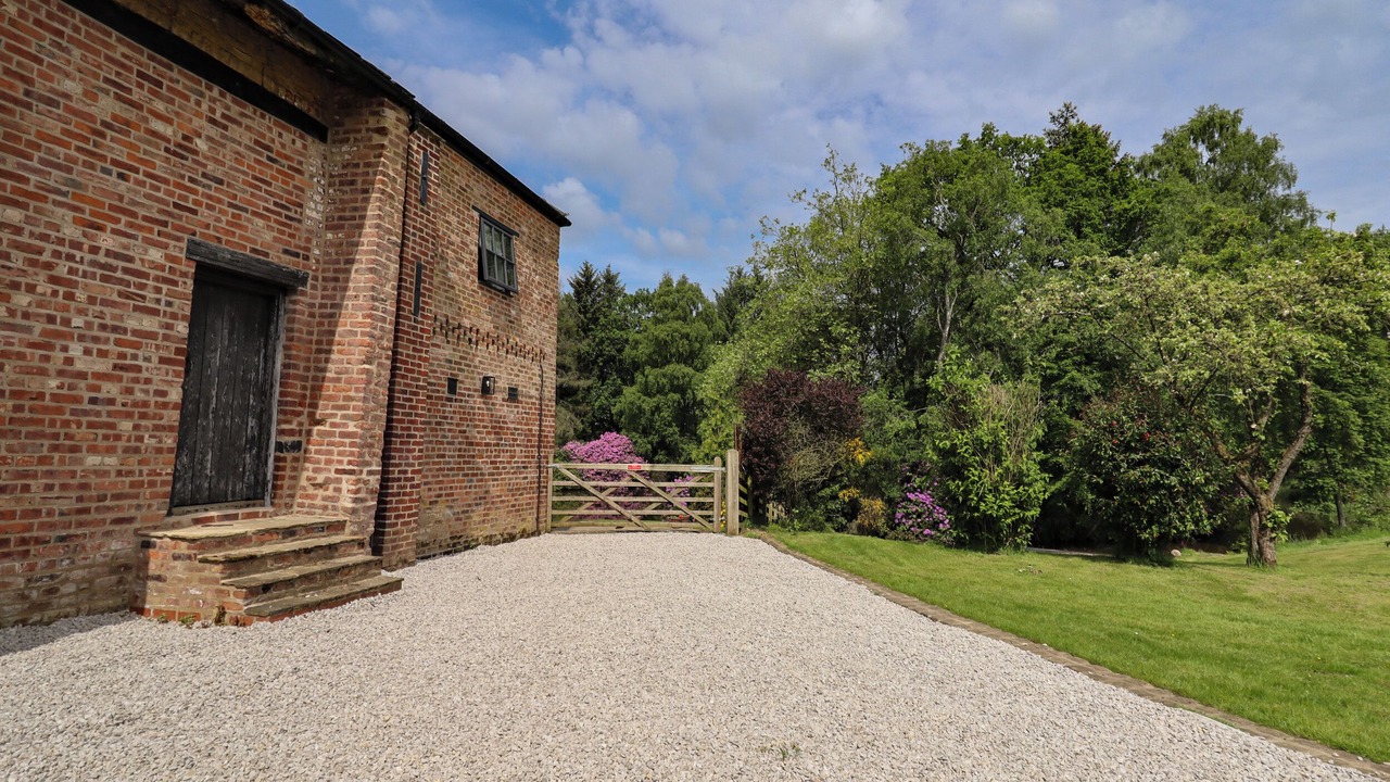 Photo of Outdoor in Macclesfield