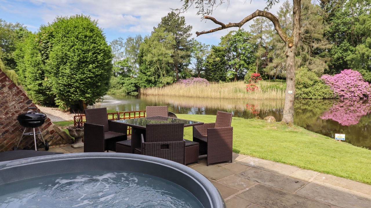 Photo of Outdoor in Macclesfield