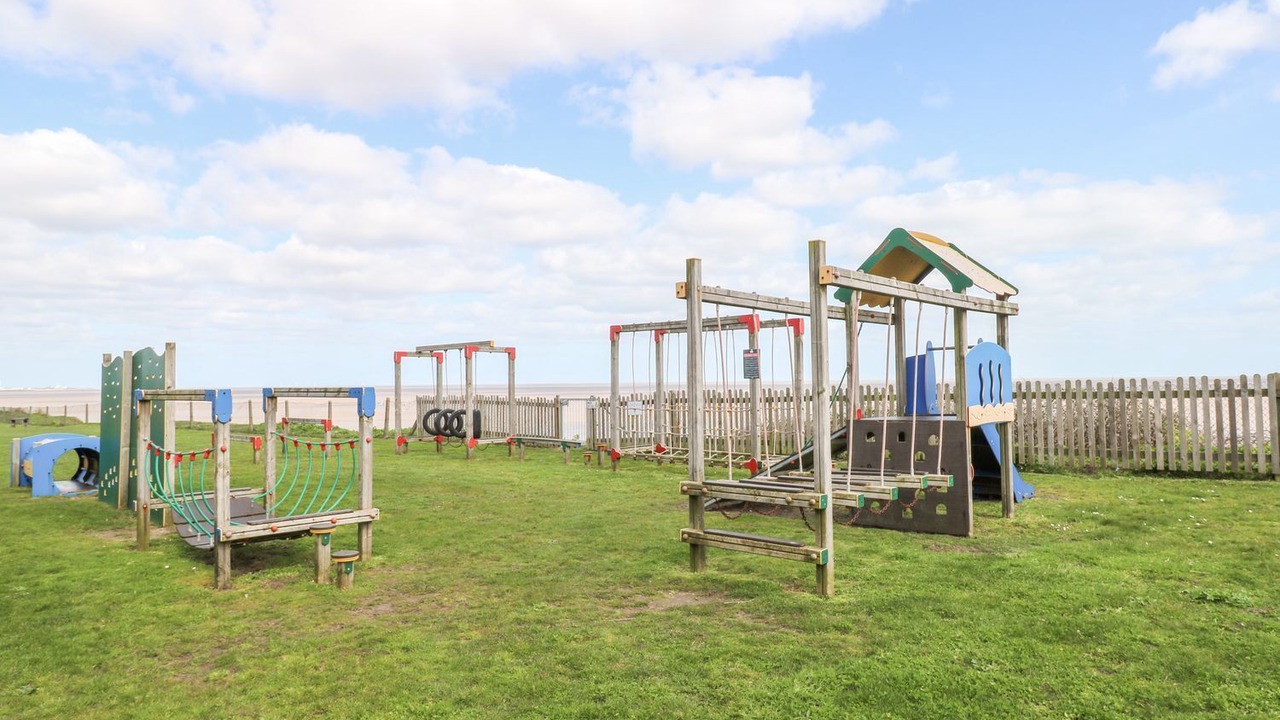 Photo of Others in Corton