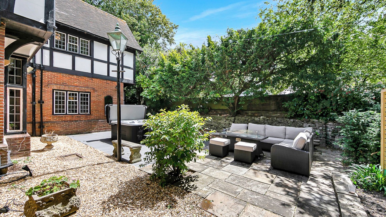 Photo of Patio Balcony in Bournemouth City Centre