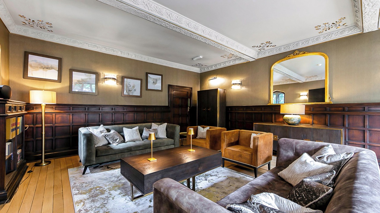 Photo of Livingroom in Bournemouth City Centre