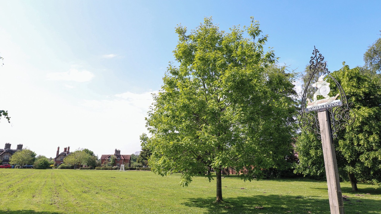 Photo of Outdoor in Hopton