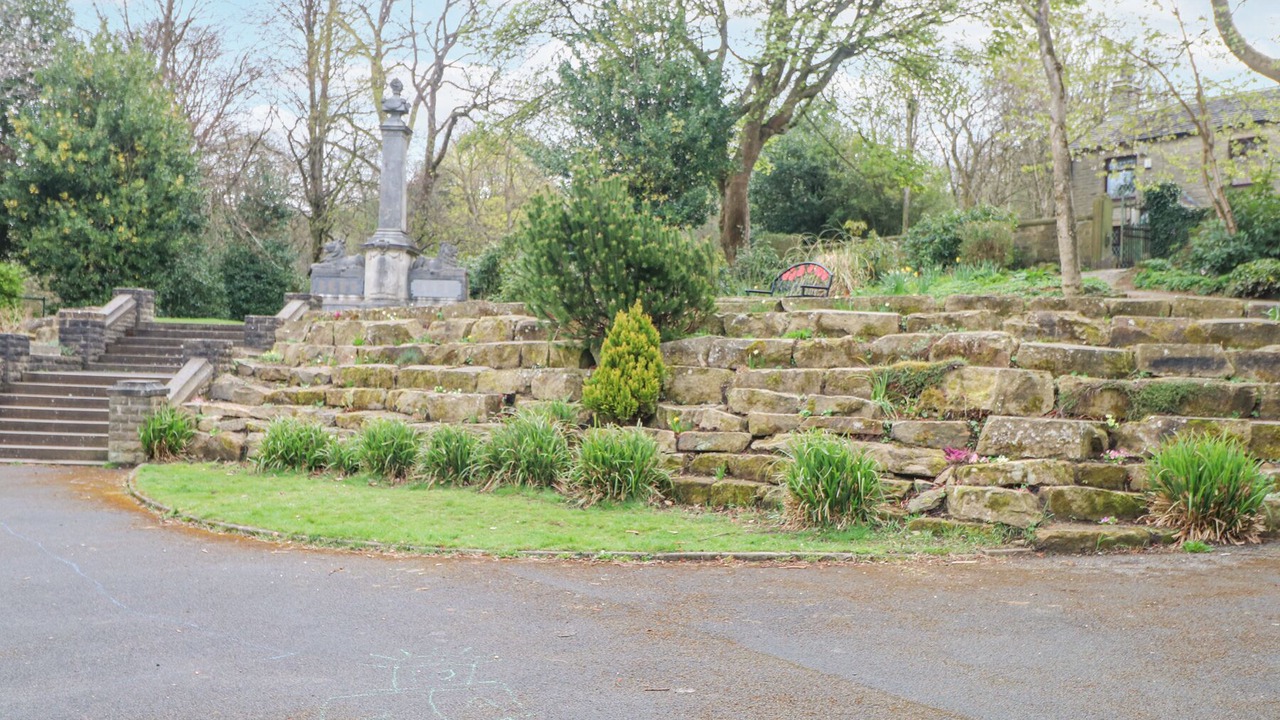 Photo of Others in Marsden