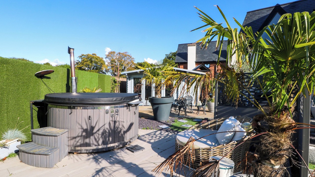 Photo of Patio Balcony in Willaston