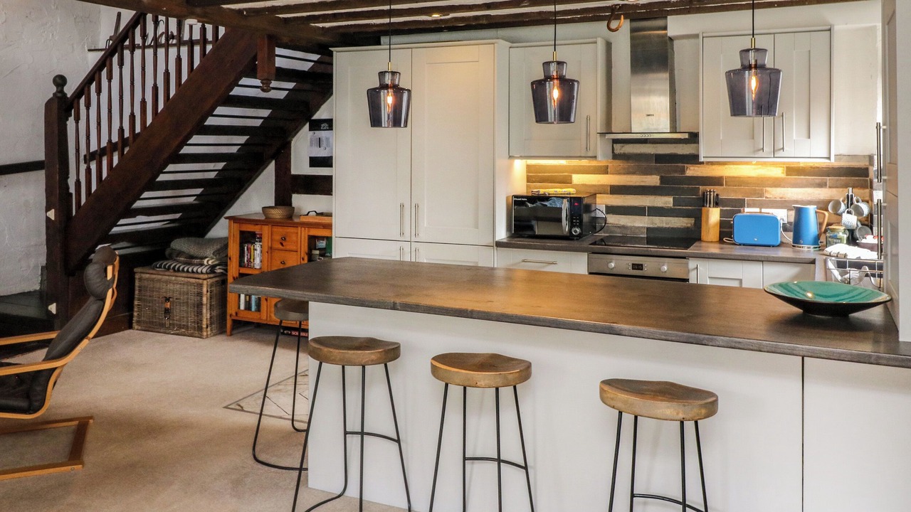 Photo of Others in Lynton