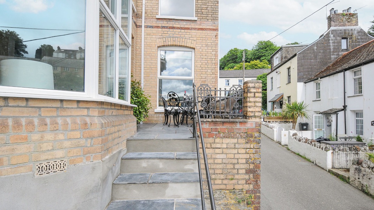 Photo of Outdoor in Looe