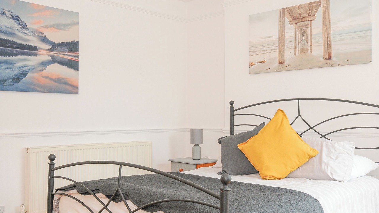 Photo of Others in Looe