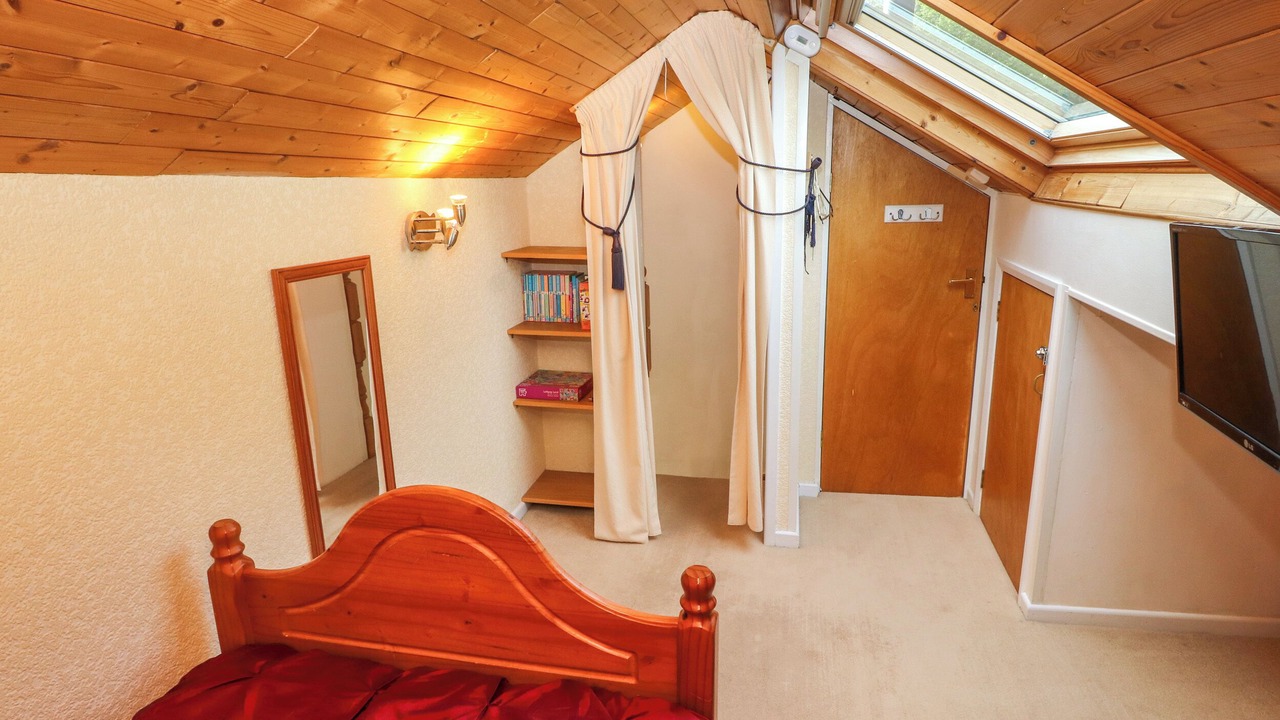 Photo of Others in Chapel Stile