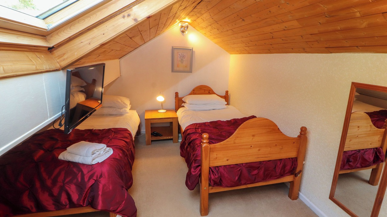 Photo of Others in Chapel Stile