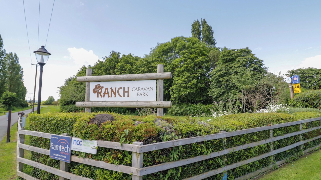 Photo of Outdoor in Cow Honeybourne