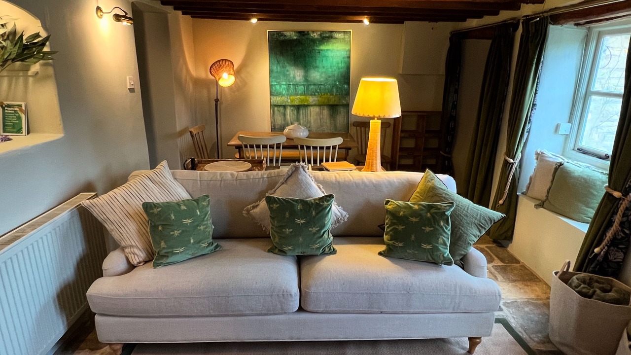 Photo of Livingroom in Chedworth