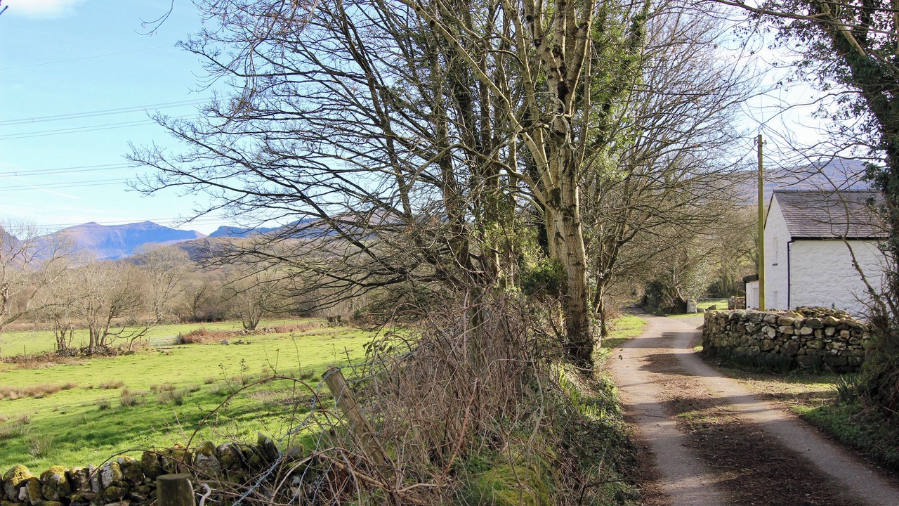 Photo of Others in Llanllyfni