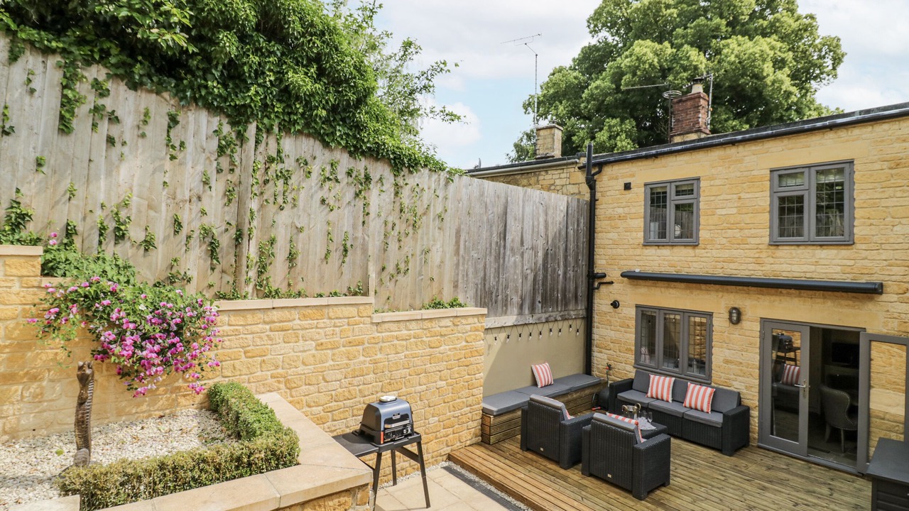 Photo of Patio Balcony in Chipping Campden