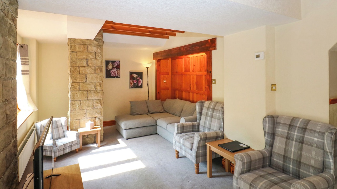 Photo of Livingroom in Hoylandswaine