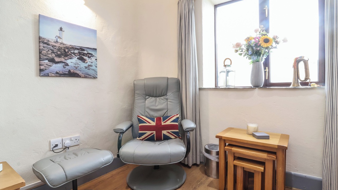 Photo of Others in Stibb