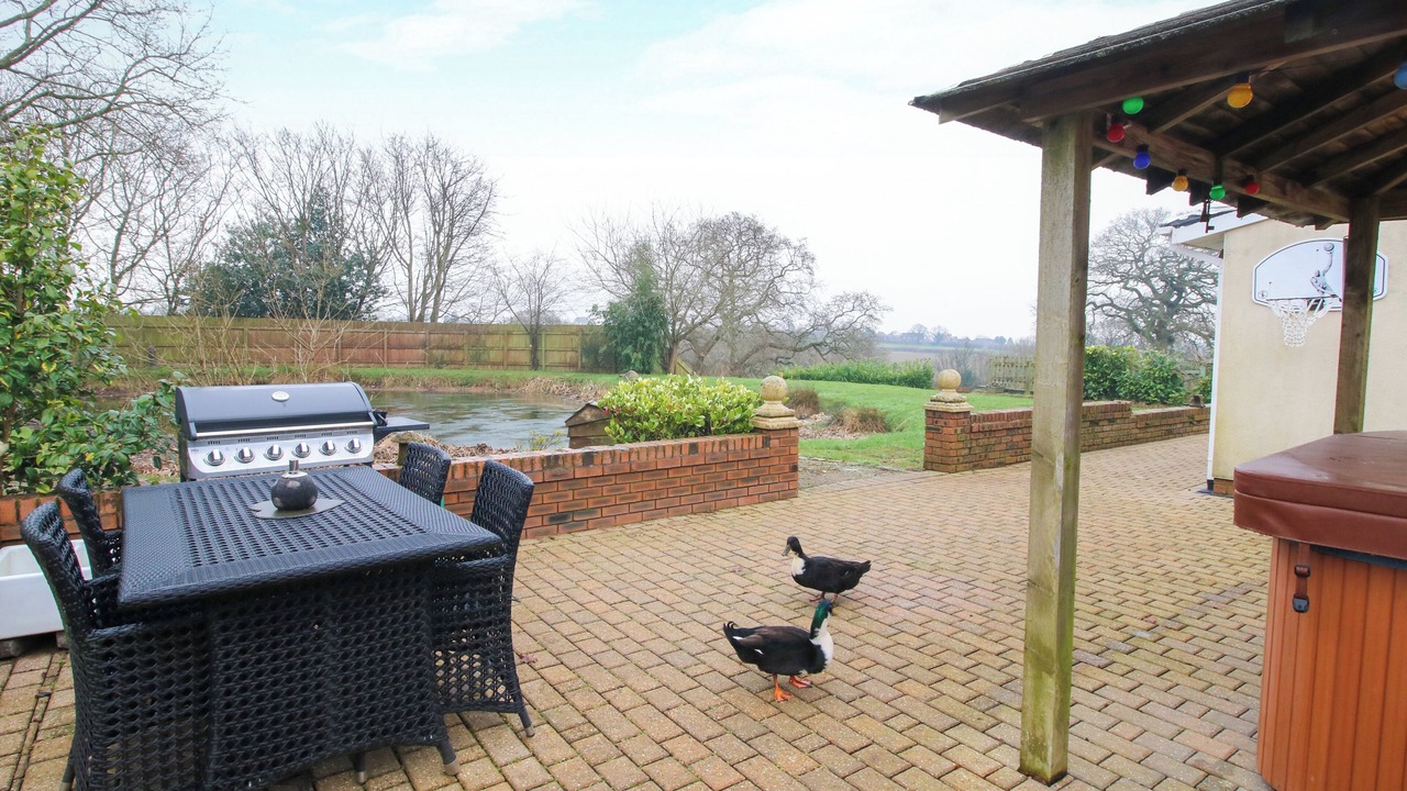 Photo of Outdoor in Sugnall