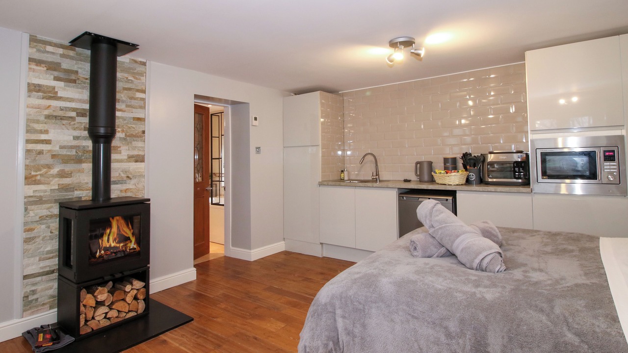 Photo of Others in Sugnall