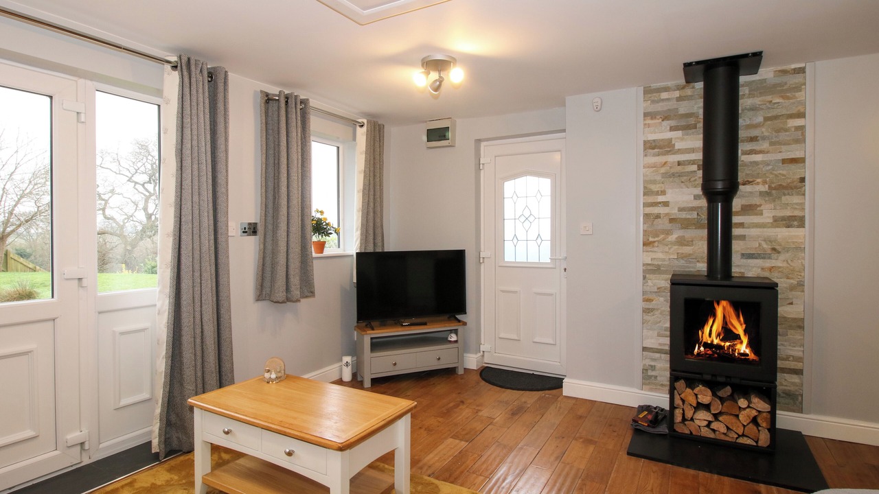 Photo of Livingroom in Sugnall