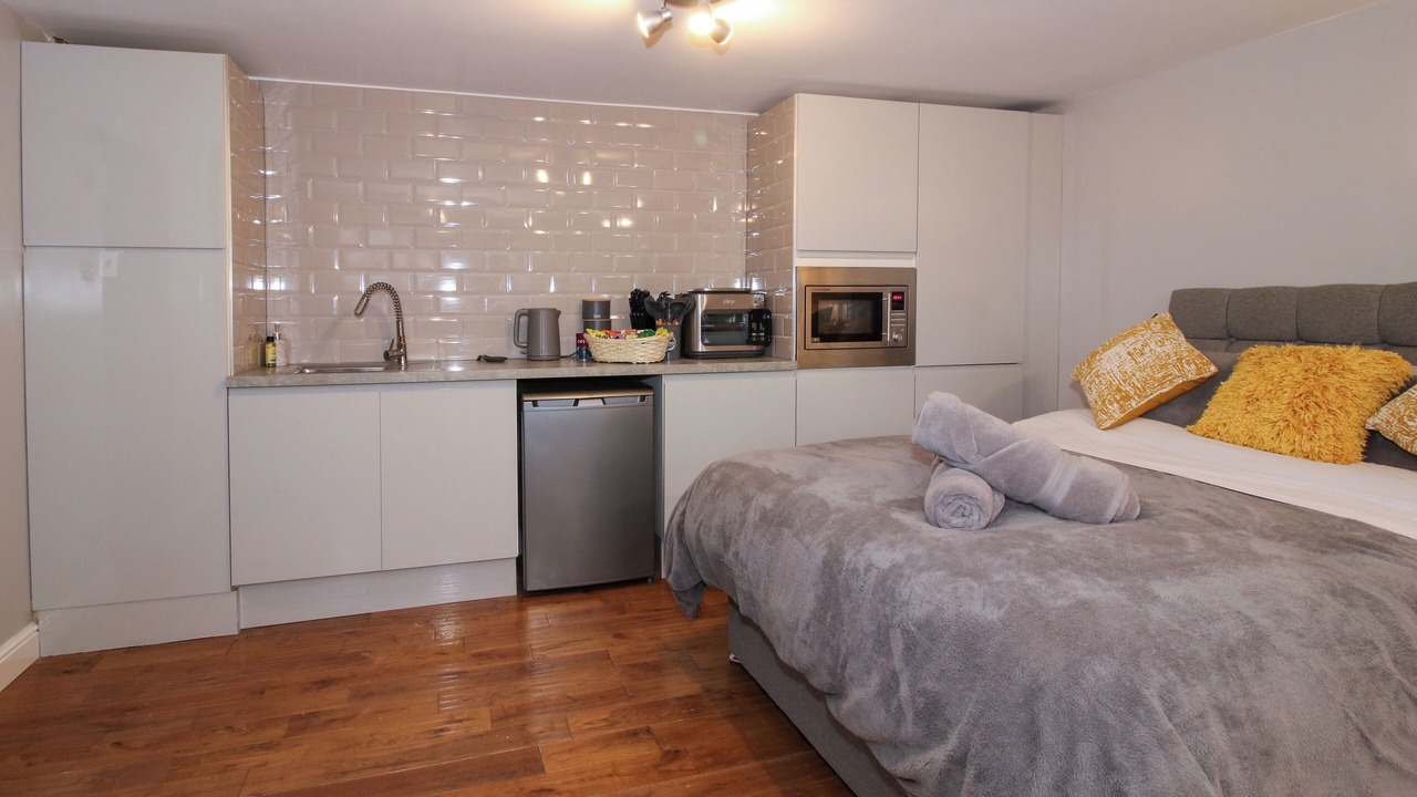 Photo of Others in Sugnall