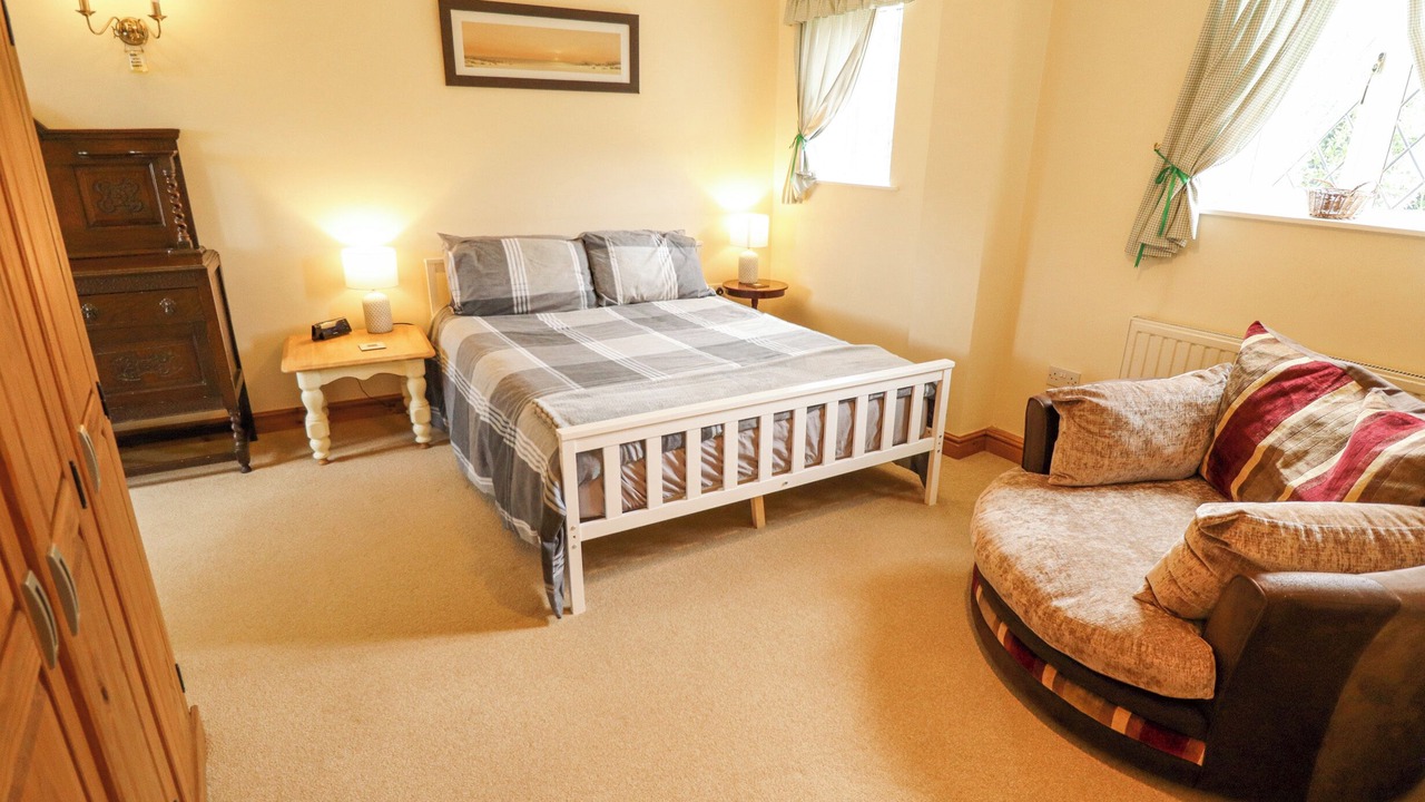 Photo of Others in Aubourn