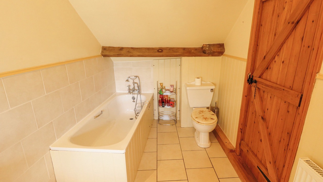 Photo of Others in Aubourn