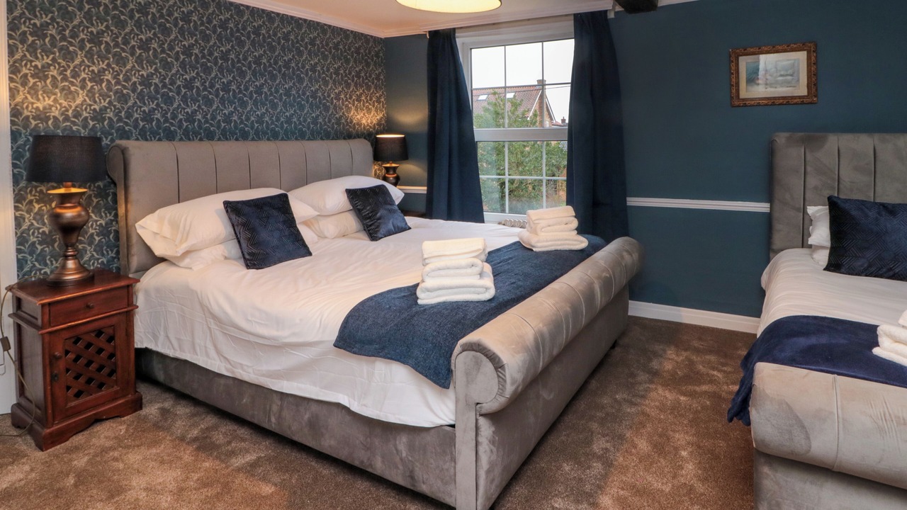 Photo of Others in Shipton