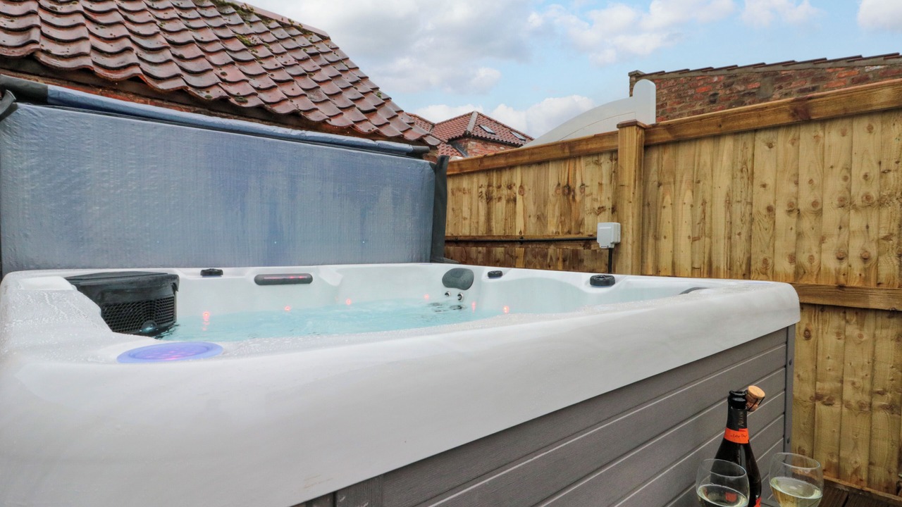 Photo of Outdoor in Shipton