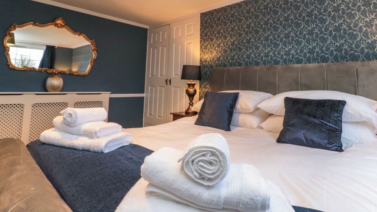 Photo of Others in Shipton