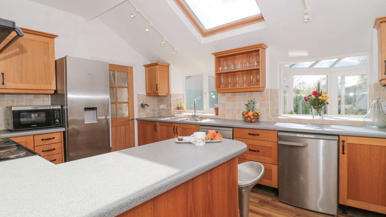 Photo of Others in Compton Dundon