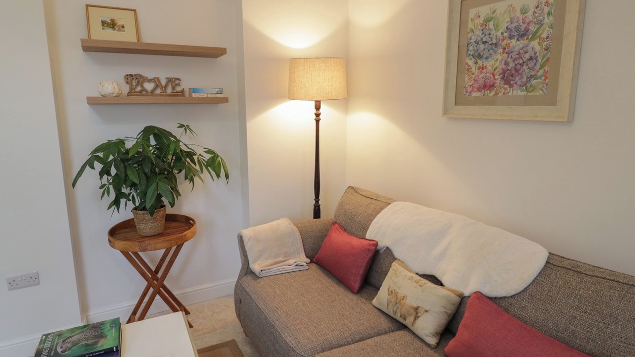 Photo of Livingroom in Hellidon