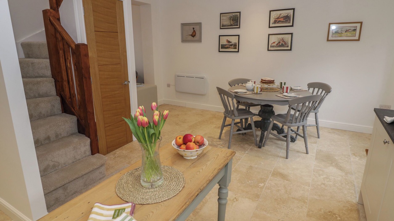 Photo of Others in Hellidon