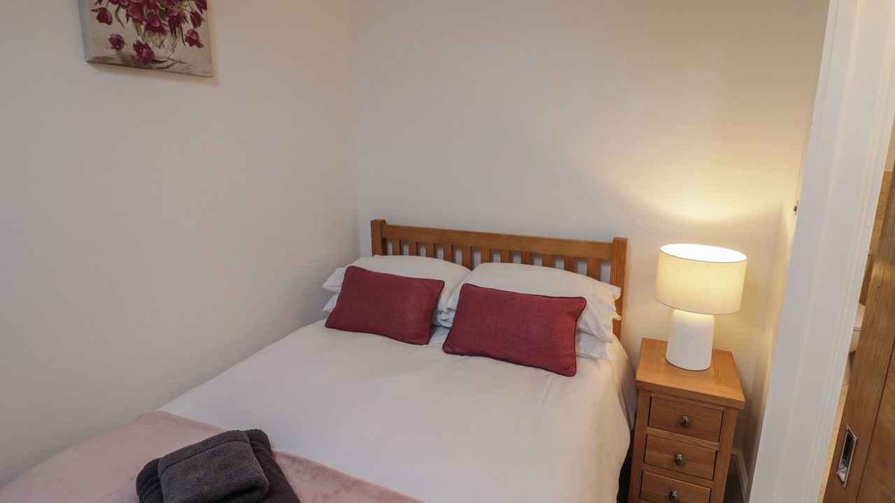 Photo of Others in Hellidon