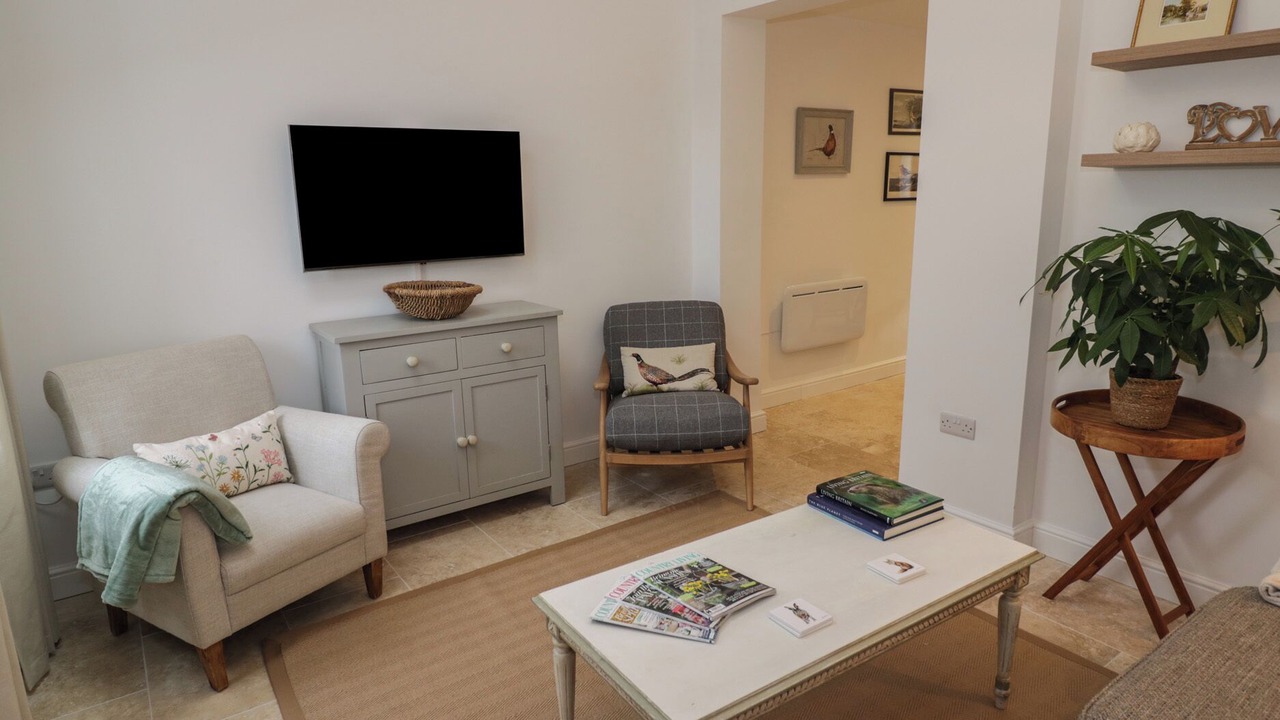 Photo of Livingroom in Hellidon