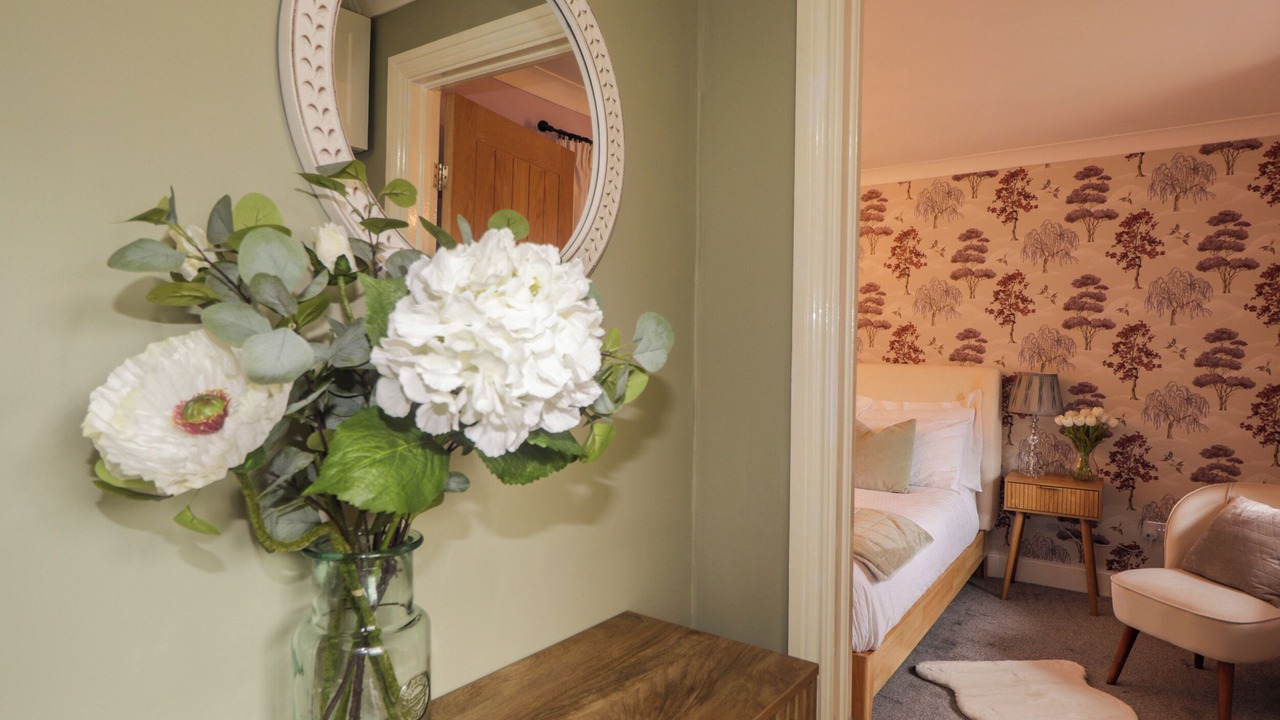 Photo of Others in Mey