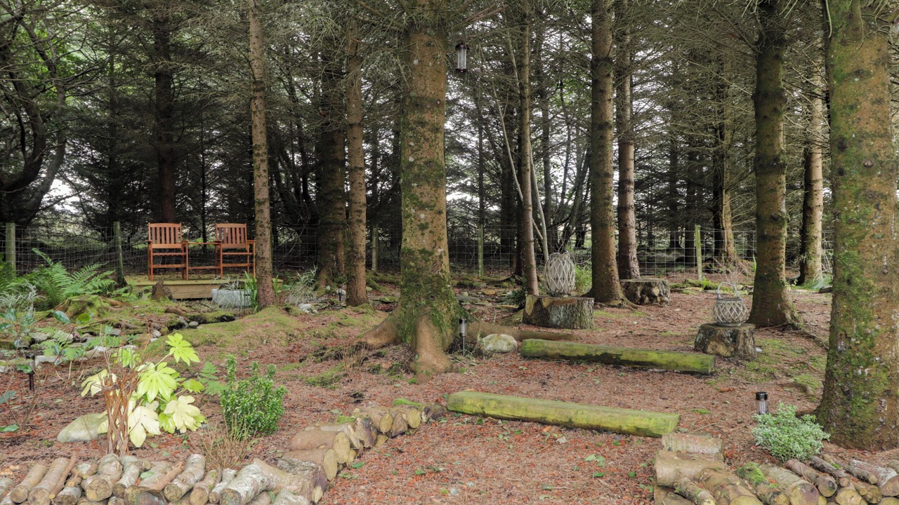 Photo of Outdoor in Mey