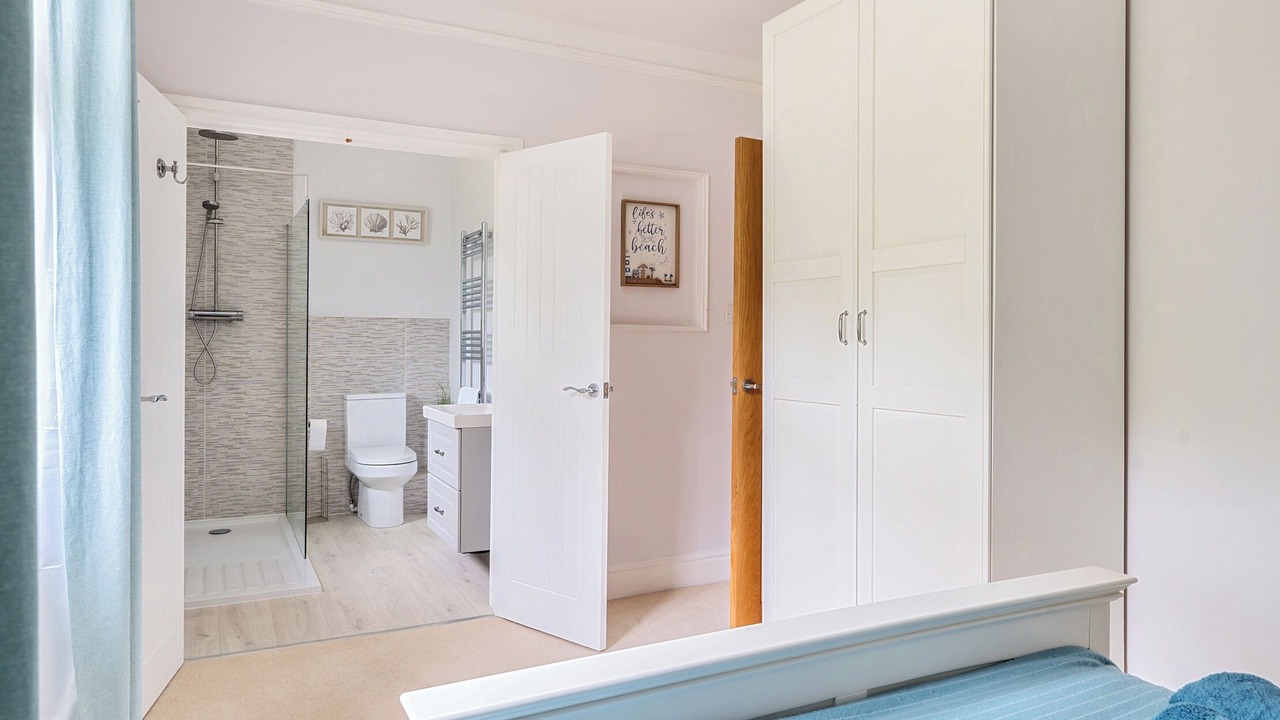 Photo of Others in Littleham