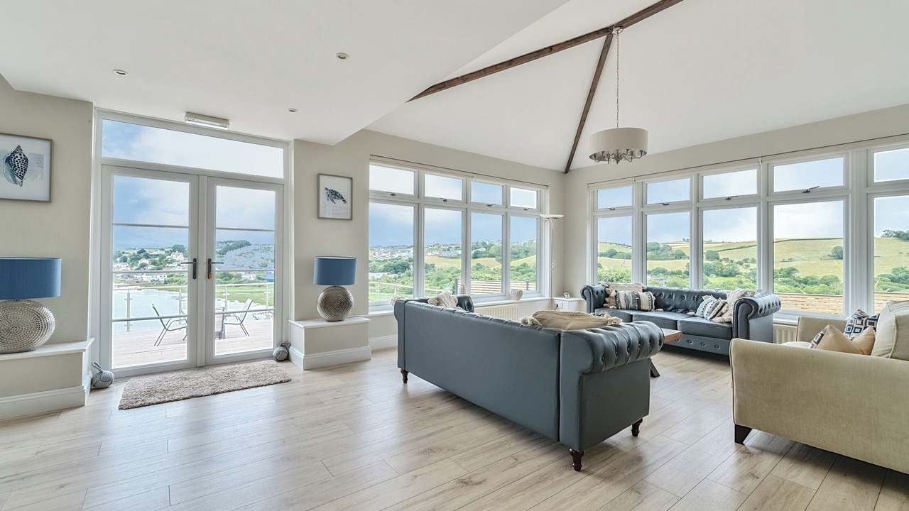 Photo of Livingroom in Littleham