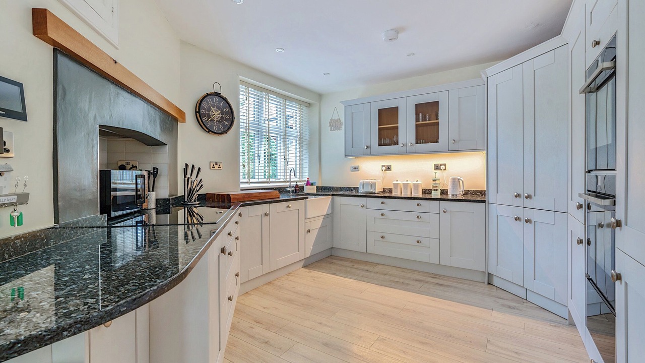 Photo of Others in Littleham