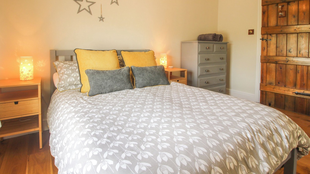 Photo of Others in Clun